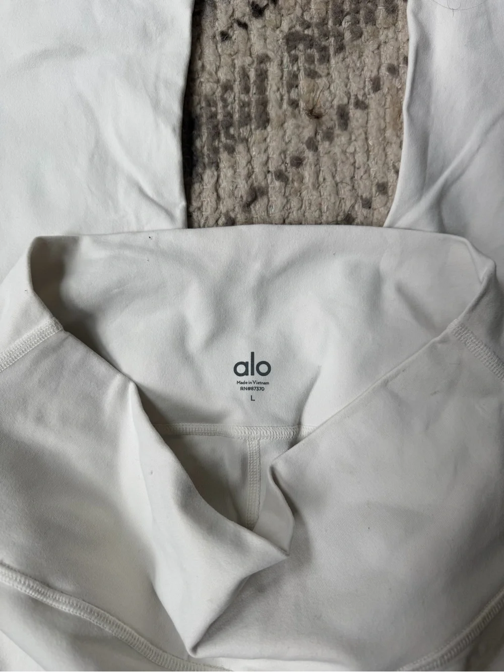 ALO Yoga worn few
